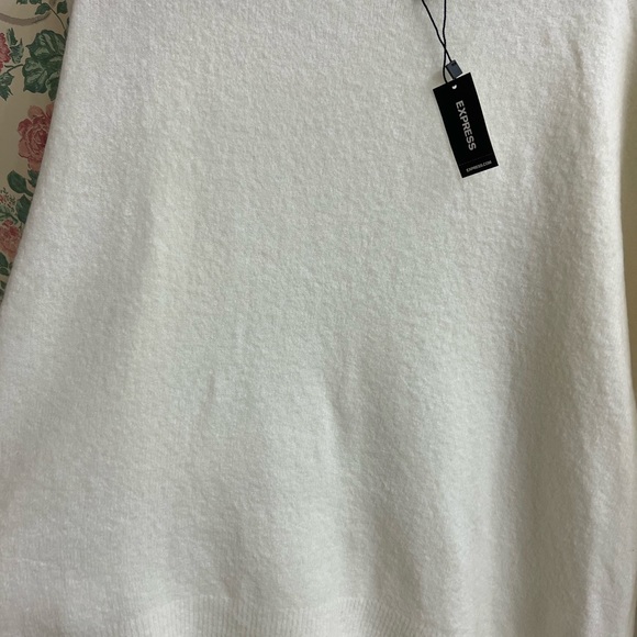 Express Crew Neck Split Side Sweater in Ivory NWT XL never worn! - Picture 5 of 5